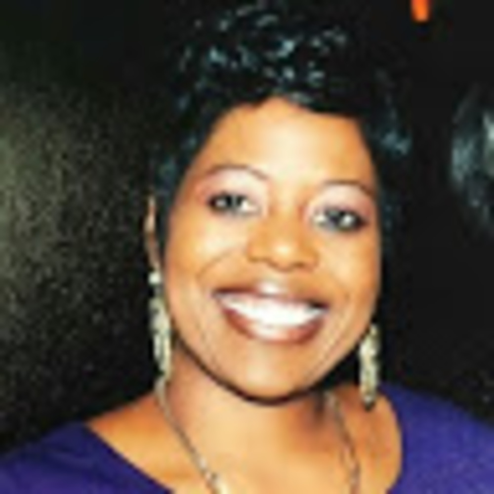 Meet your Posher, Deshannon